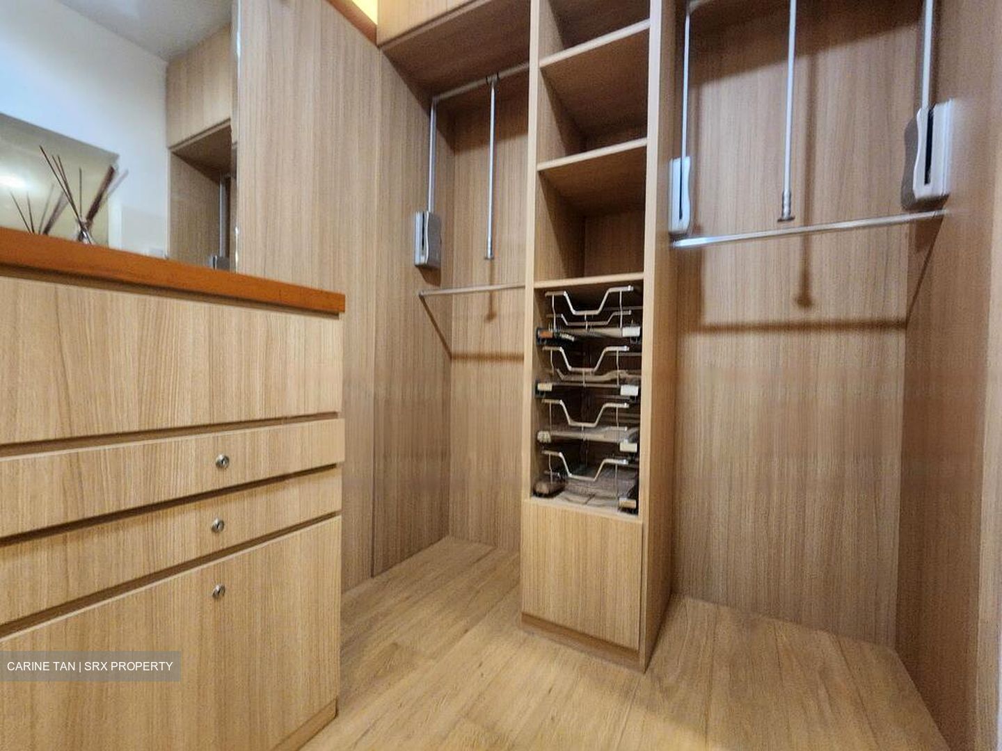 Stratford Court (D16), Condominium #436784711